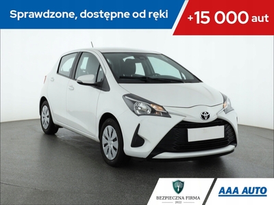 Toyota Yaris III Hatchback 5d Facelifting 2017 1.5 Dual VVT-iE 111KM 2018