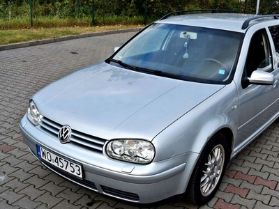 Volkswagen Golf IV Kombi 1.6 16V 105KM 2001