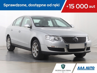 Volkswagen Passat B6 Sedan 1.6 FSI 116KM 2005