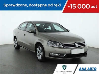 Volkswagen Passat B7 Limousine 1.4 TSI 122KM 2014