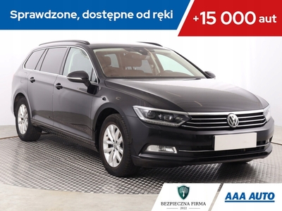 Volkswagen Passat B8 Variant 1.8 TSI BlueMotion Technology 180KM 2018