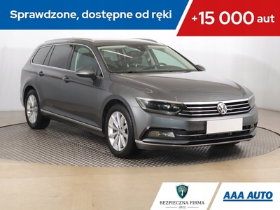 Volkswagen Passat B8 Variant 2.0 TDI BlueMotion SCR 150KM 2017