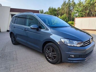 Volkswagen Touran III 1.5 TSI EVO 150KM 2021