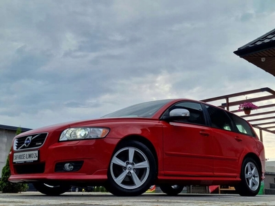 Volvo V50 1.6 D2 115KM 2011