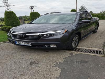 Używane Honda Ridgeline - 125 000 PLN, 8 500 km, 2019