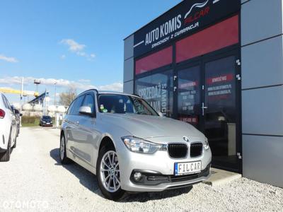 BMW Seria 3 318d Advantage