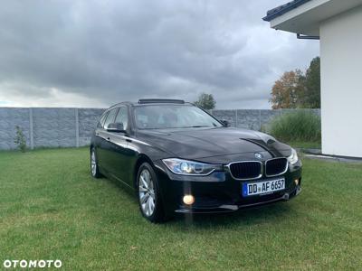 BMW Seria 3 318d DPF Touring Edition Lifestyle