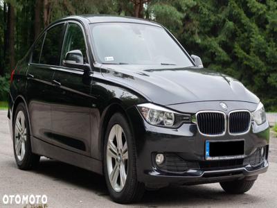 BMW Seria 3 318d Sport Line