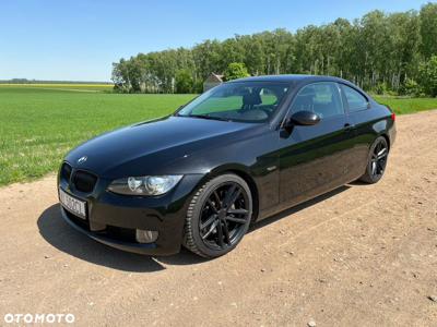 BMW Seria 3 335i xDrive Coupe