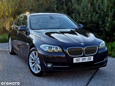 BMW Seria 5 528i