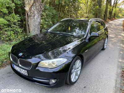 BMW Seria 5 530d xDrive Touring