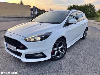 Ford Focus Turnier 2.0 TDCi ST