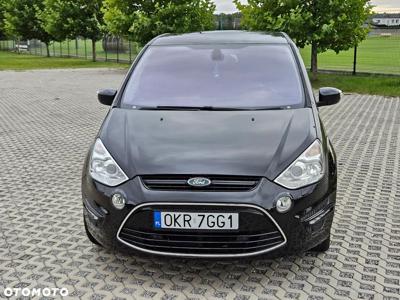 Ford S-Max 2.0 TDCi DPF Titanium