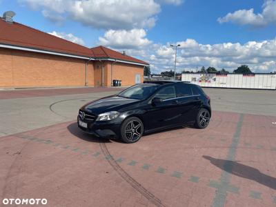 Mercedes-Benz Klasa A 180 (BlueEFFICIENCY)