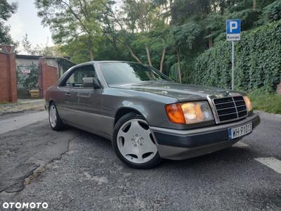 Mercedes-Benz W124 (1984-1993)