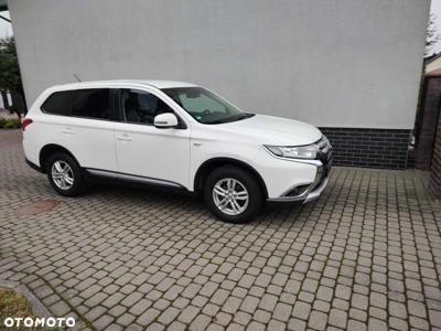 Mitsubishi Outlander 2.0 2WD