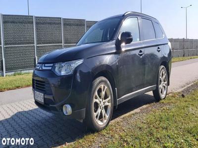 Mitsubishi Outlander 2.0 Intense +