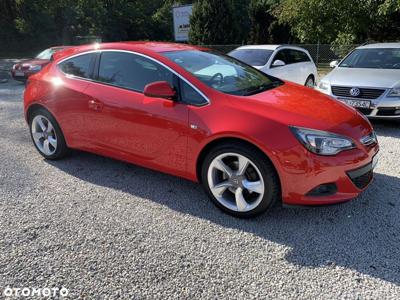 Opel Astra IV GTC 1.4 T Active