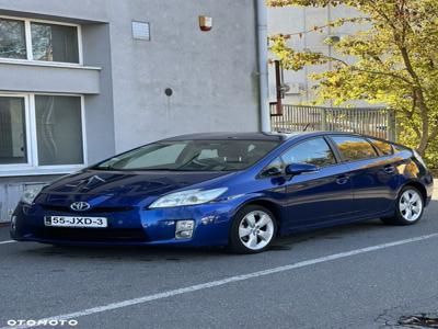 Toyota Prius (Hybrid)