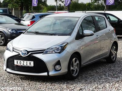 Toyota Yaris Hybrid 100 Selection