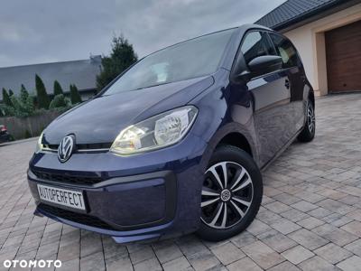 Volkswagen up! (BlueMotion Technology) take