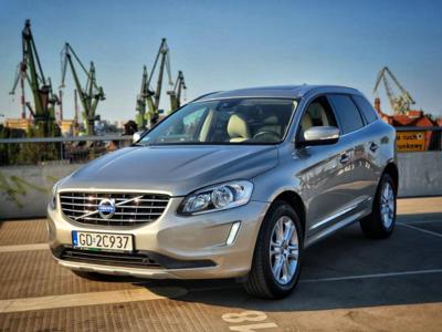 Używane Volvo XC 60 - 79 600 PLN, 90 000 km, 2015