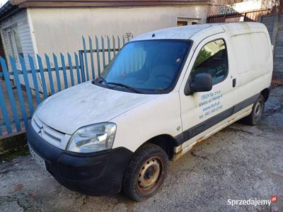 Citroen Berlingo ciężarowy Furgon 2005 rok silnik benz 1,4