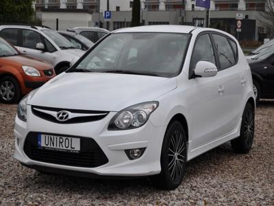 Hyundai i30 I Hatchback Facelifting 1.4 DOHC 109KM 2011