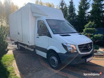 Mercedes- Benz Sprinter 516