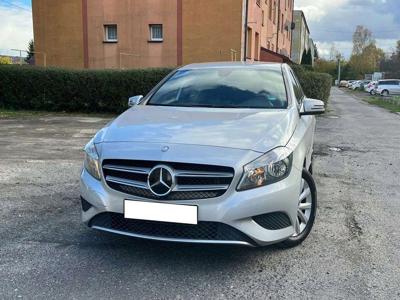 Mercedes Klasa A W176 Hatchback 5d 1.6 180 BlueEFFICIENCY 122KM 2013