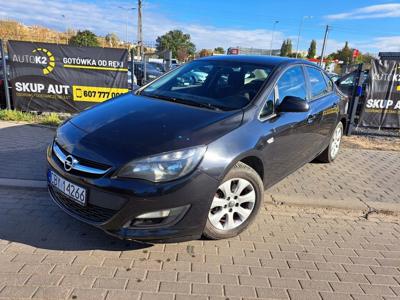 Opel Astra J Sedan 1.6 CDTI 136KM 2015