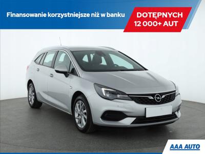 Opel Astra K Sportstourer Facelifting 1.2 Turbo 130KM 2019