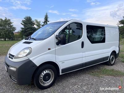 Opel Vivaro 1.9 dci 82 KM