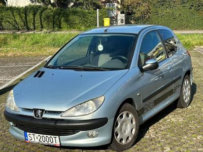 Peugeot 206 Hatchback 1.1 i 60KM 2001