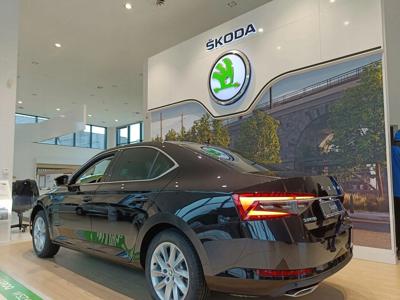 Skoda Superb III Liftback Facelifting 2.0 TSI 280KM 2023