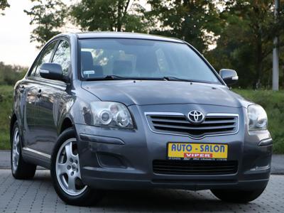 Toyota Avensis II Sedan 2.0 D-4D 126KM 2008