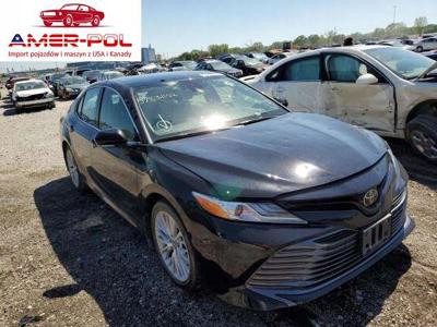 Toyota Camry IX 2019