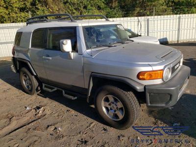 Toyota FJ Cruiser 2018