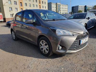 Toyota Yaris III Hatchback 5d Facelifting 2017 1.5 Dual VVT-iE 111KM 2019