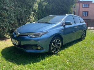 Używany Toyota Auris 2016