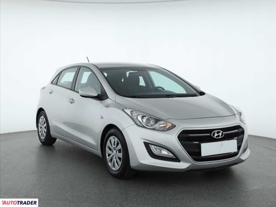 Hyundai i30 1.4 88 KM 2016r. (Piaseczno)