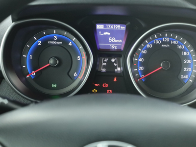 Hyundai i30 2016 1.4 CRDi 174197km ABS klimatyzacja manualna