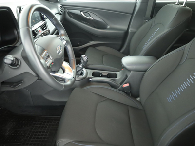 Hyundai i30 2018 1.4 CVVT 42561km ABS klimatyzacja manualna