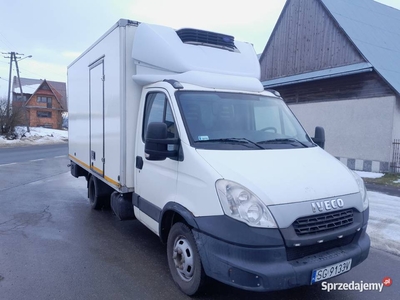 Iveco Daily 35C15 chłodnia + winda