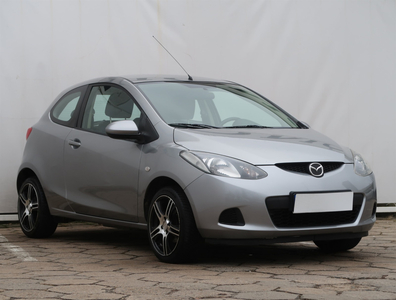 Mazda 2 2009 1.3 i 167833km ABS klimatyzacja manualna