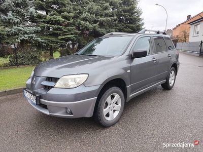 Mitsubishi Outlander 2007rok 2,016V+GAZ Klimatronik