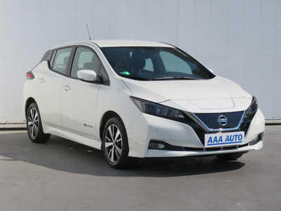 Nissan Leaf 2023 40 kWh 7km Hatchback