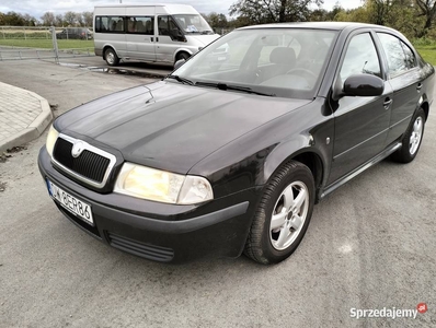 Skoda Octavia 2010r.zadbana * oryg.lakier * klima * bezrdzy