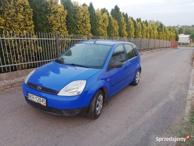 Sprzedam Ford fiesta 2003 1.3 benzyna 153000