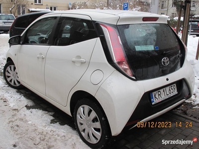 Toyota Aygo X X - PLAY + PAKIET x-TOUCH 1.0 VVT-i X-play EU6